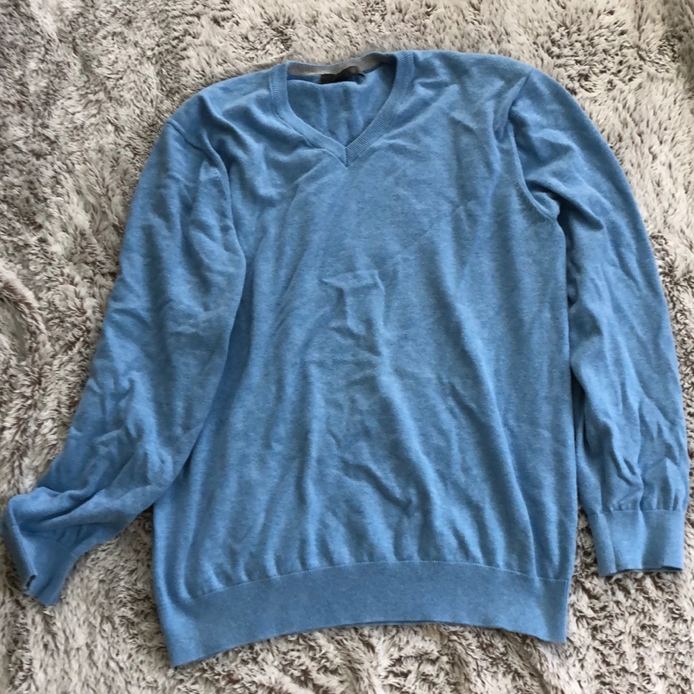 Men’s Old Navy sweater
